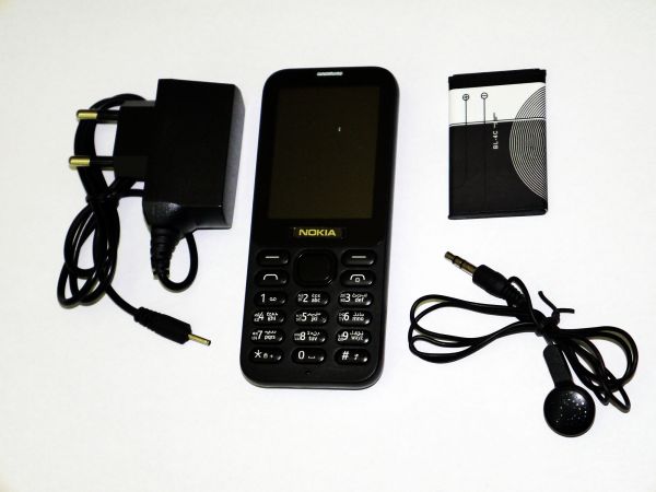 Звуки кнопочного нокиа. Nokia Asha 215. Nokia 2 SIM камера кнопочный 2014. Nokia Asha кнопоч. Nokia l300 2sim fm BT.