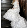 Белое свадебное платье расшитое белыми камнями в идеальном состоянии