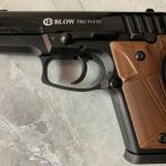 Стартовый пистолет Blow TRZ914 02 + магазин в подарок