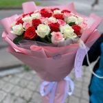 Купити букети троянд у Запоріжжі - тільки у крамниці квітів Flowers Story